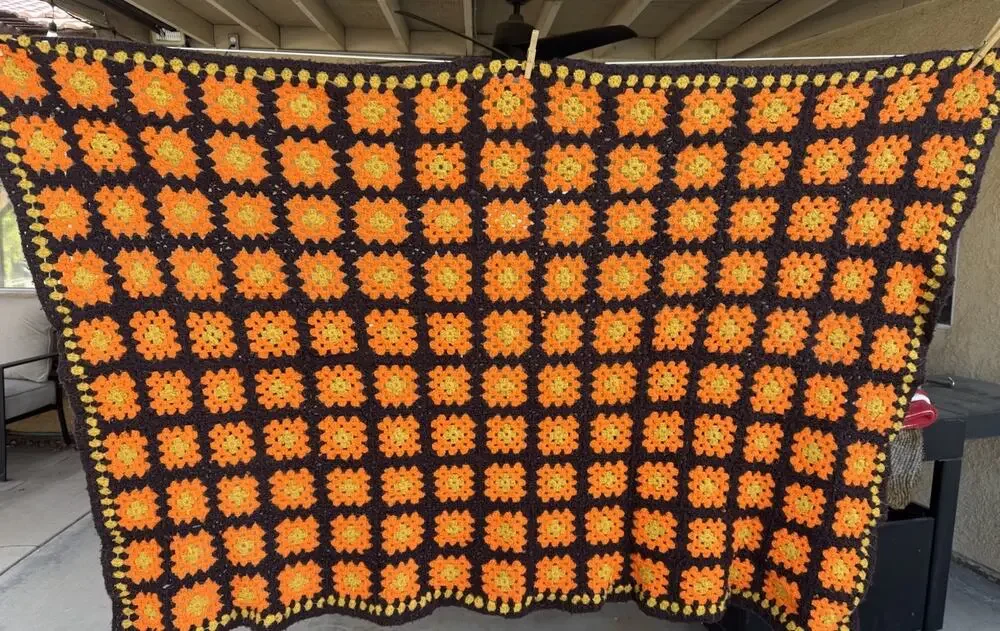 Granny Square Throw Blanket Crocheted AFGHAN Vintage 1970s -60